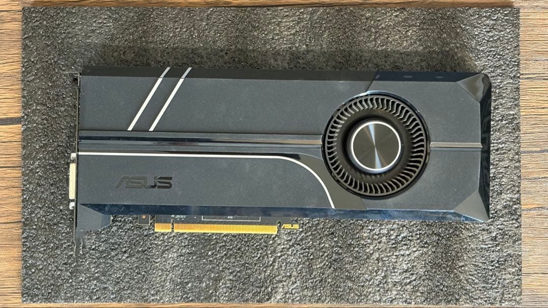 グラフィックボード・グラボ・ビデオカード Asus GTX 1070 Turbo 8GB GDDR5