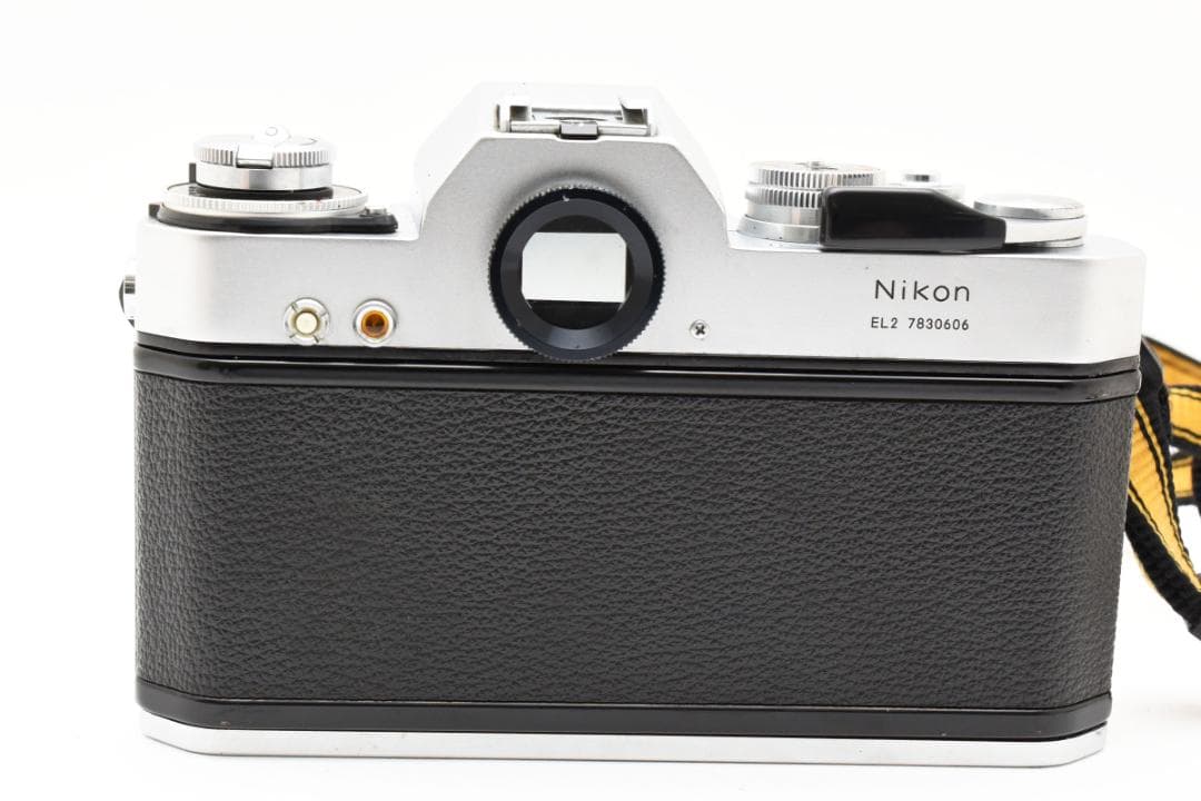 超美品　NIKON EL2 シルバー　フィルムカメラ　モルト新品交換済 B554