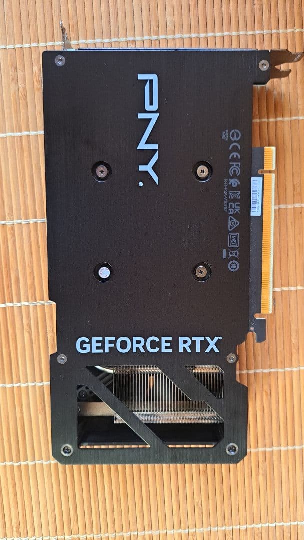 PNY GEFORCE RTX4060 8GB グラフィックボード