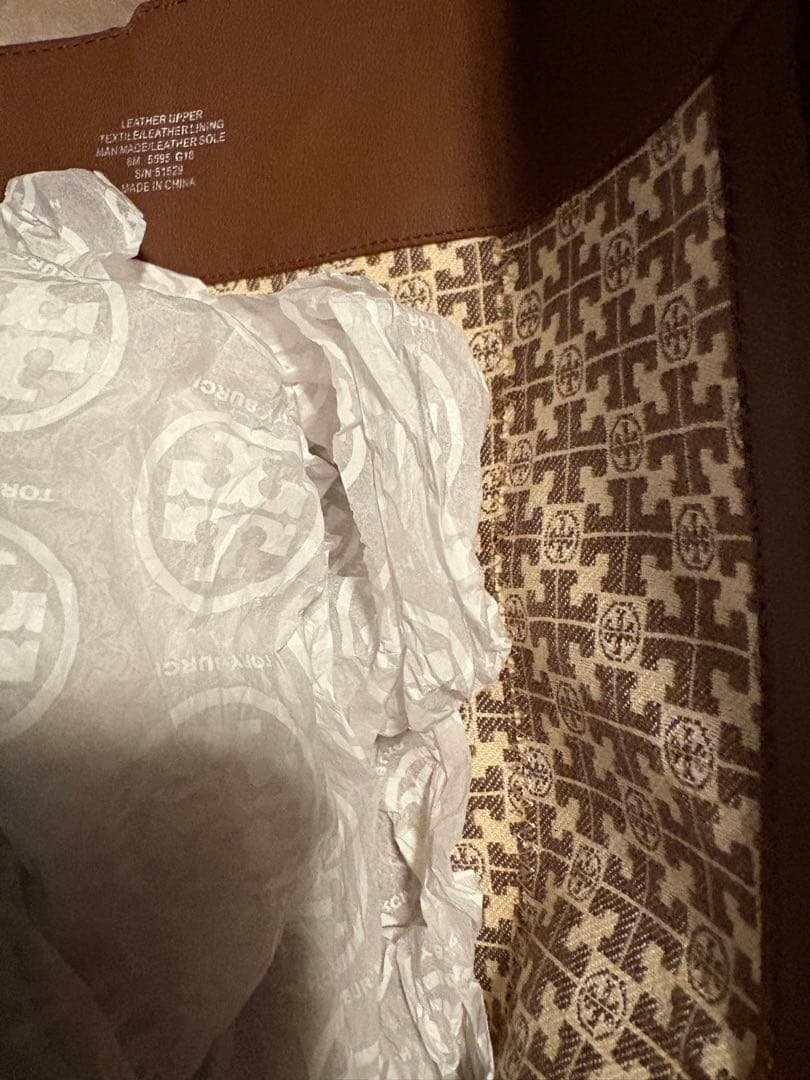 未使用トリーバーチブラウンレザー ロングブーツ ジッパー付き