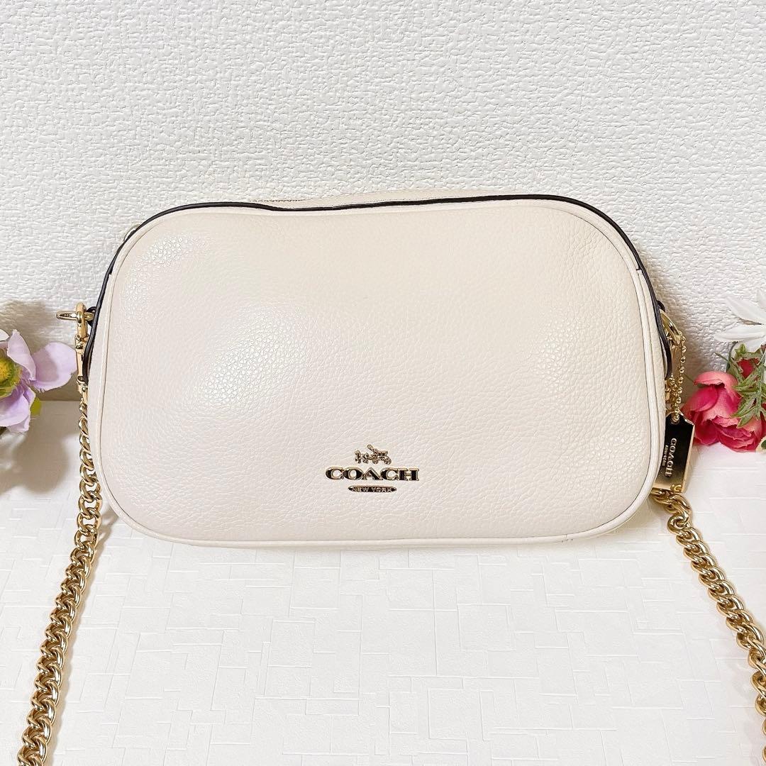【美品】COACH ショルダーバッグ 斜め掛け カメラバッグ チェーン チャーム