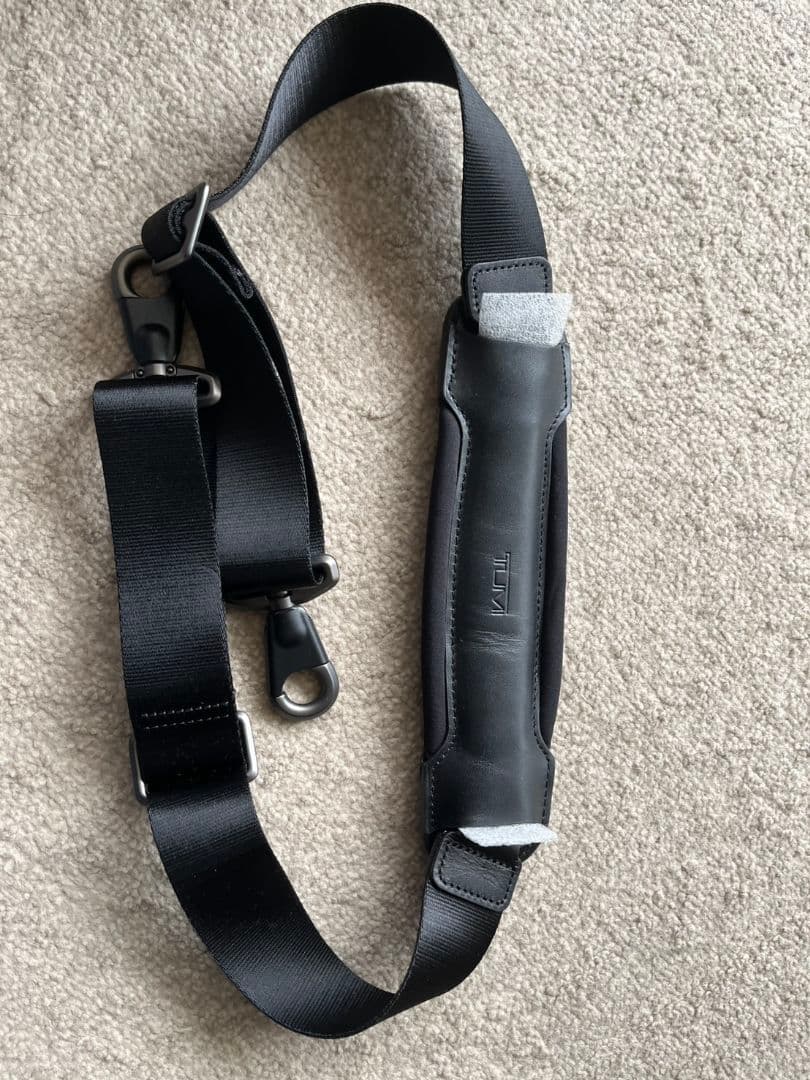 TUMI ビジネスバッグ （色:ピューター）