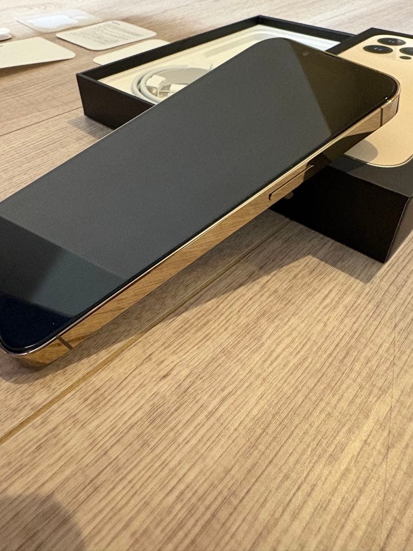 Apple iPhone 13 Pro 256GB ゴールド 本体