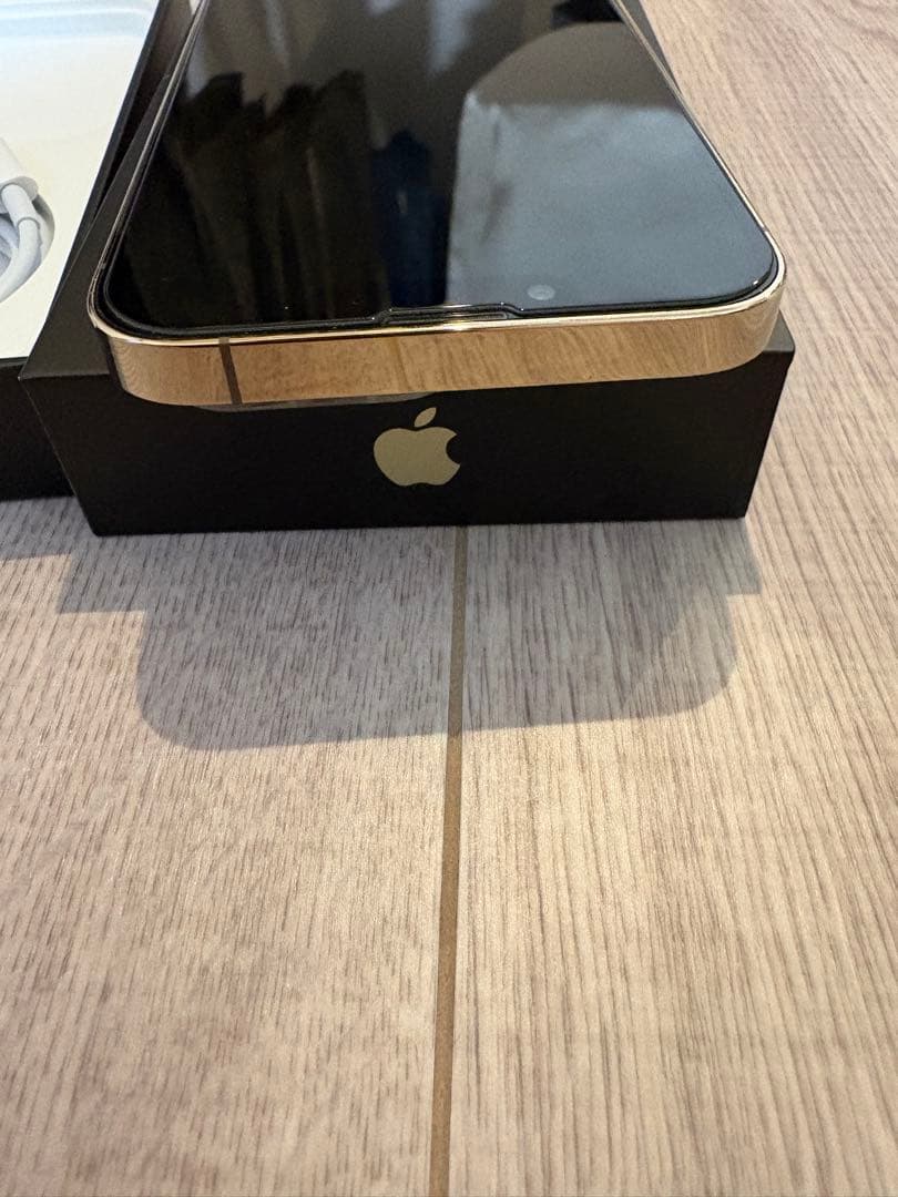 Apple iPhone 13 Pro 256GB ゴールド 本体