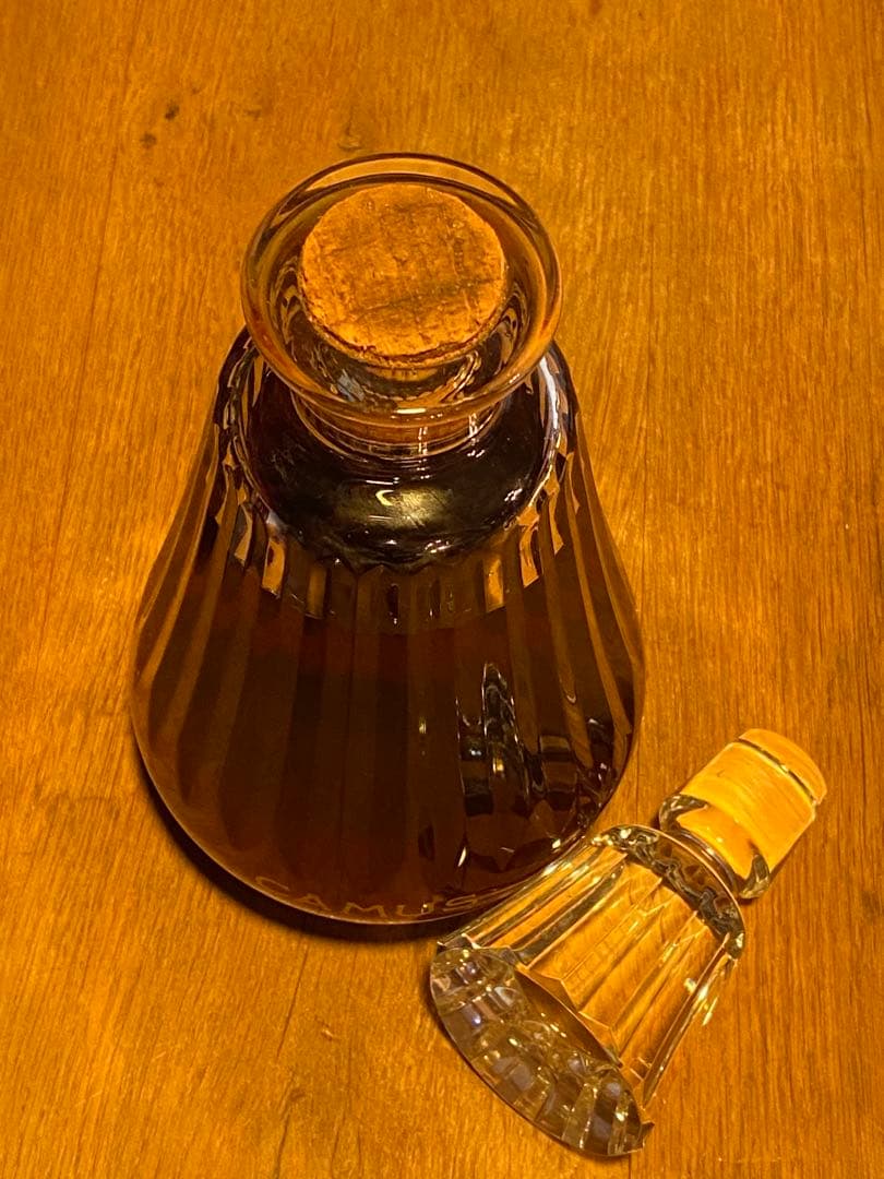 CAMUS コニャック バカラクリスタル　未開封