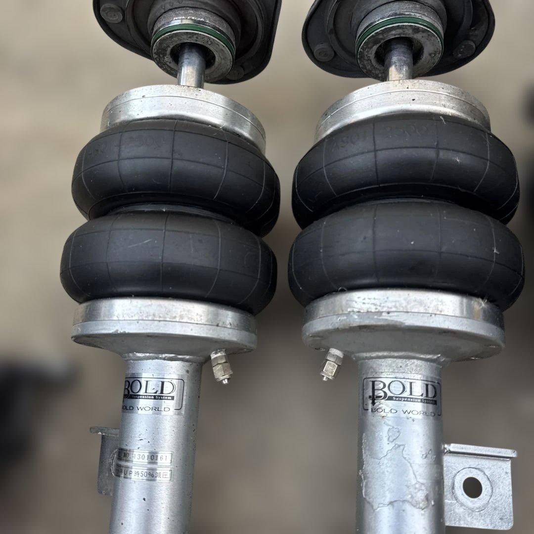 10系 アルファード エアサス ボルドワールド 電磁弁