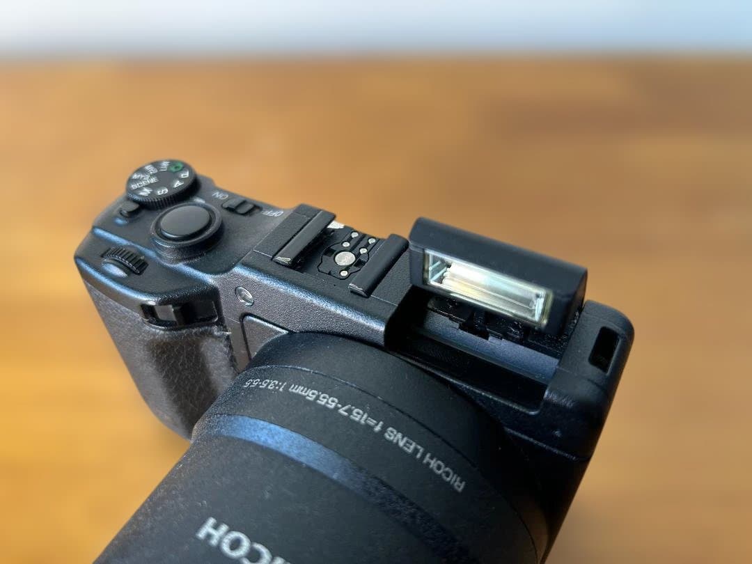 【ジャンク】RICOH GXR A16 24-85mm ユニットセット SD付