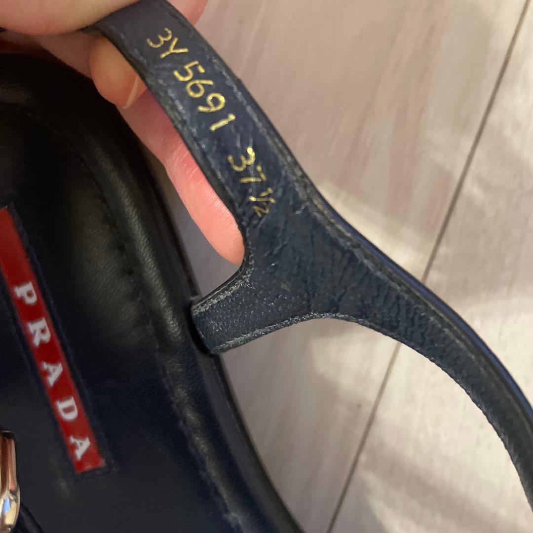 プラダ♡サンダル　37ハーフ　23.5センチ