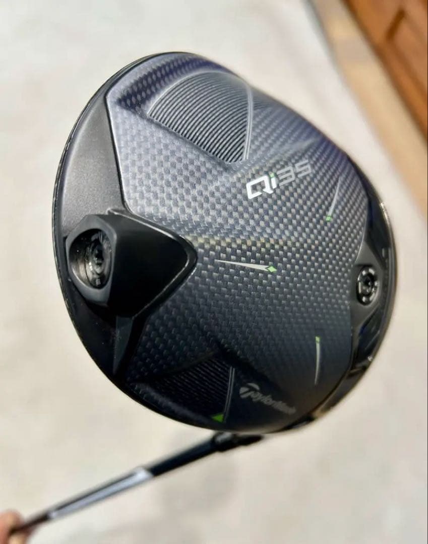 ほぼ新品　テーラーメイド　Qi35 ドライバー