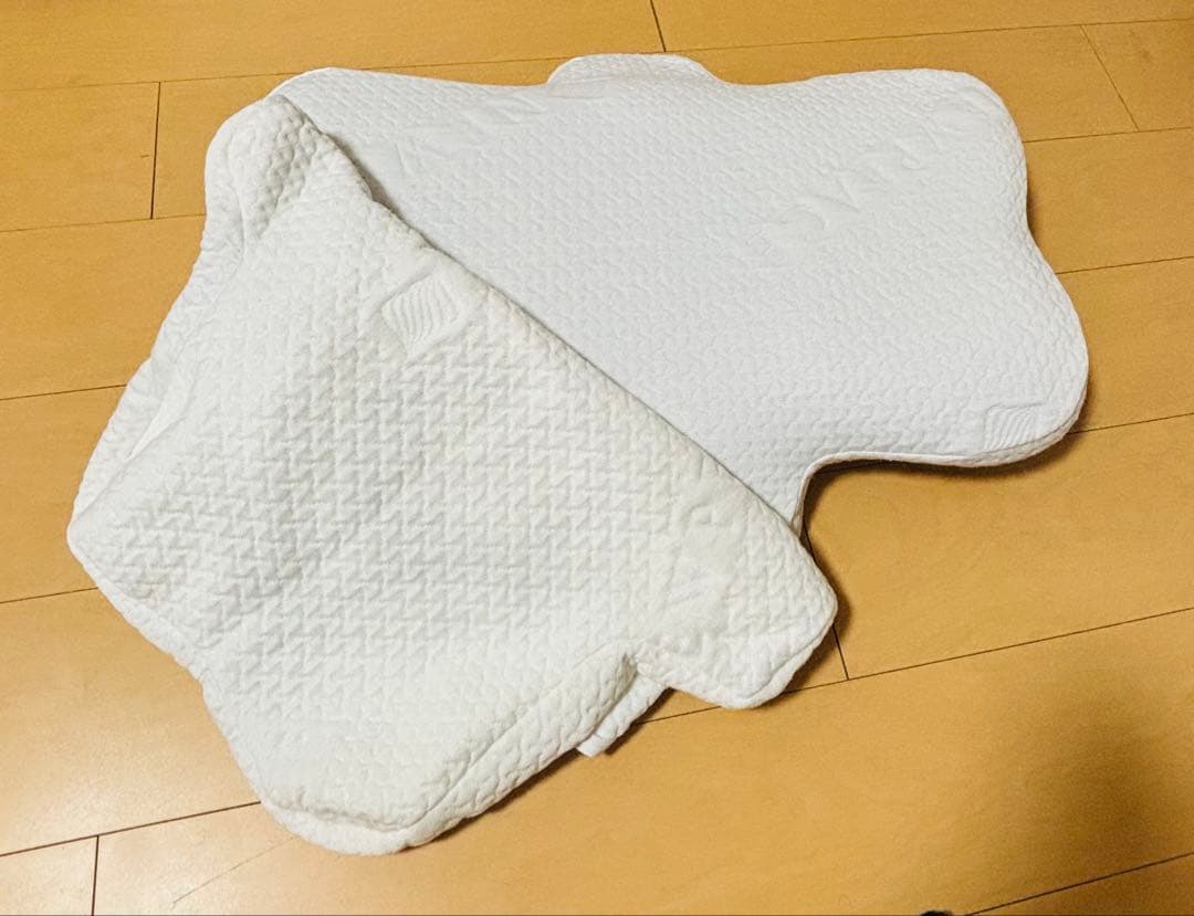 ★枕カバー2枚付★MTGリファ整形外科医監修ニューピース ピロー枕