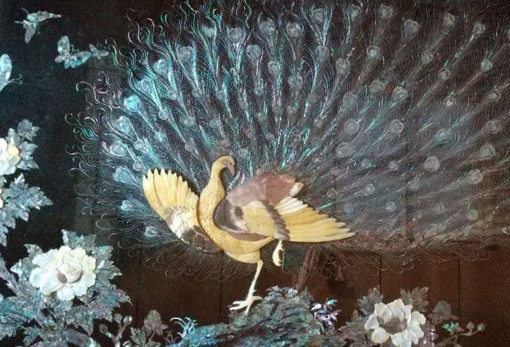 天然貝螺鈿細工の座卓