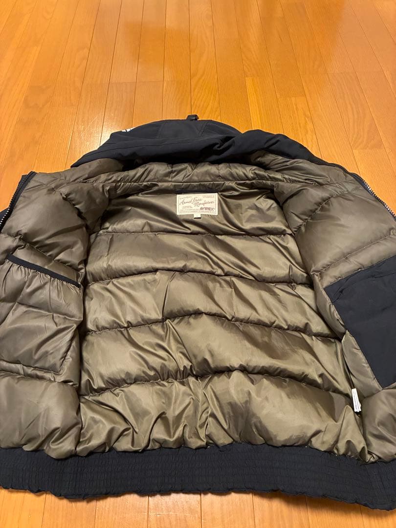 AVIREX ブラックダウンジャケット