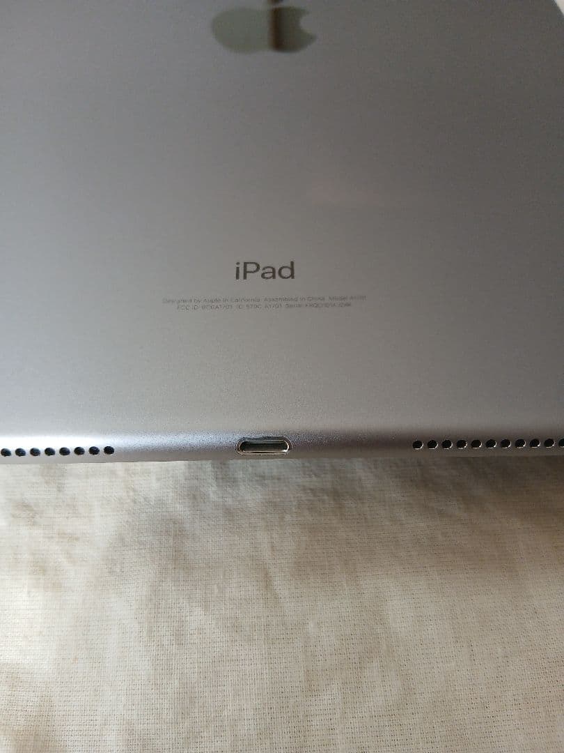 美品 iPad pro10.5 バッテリー85%