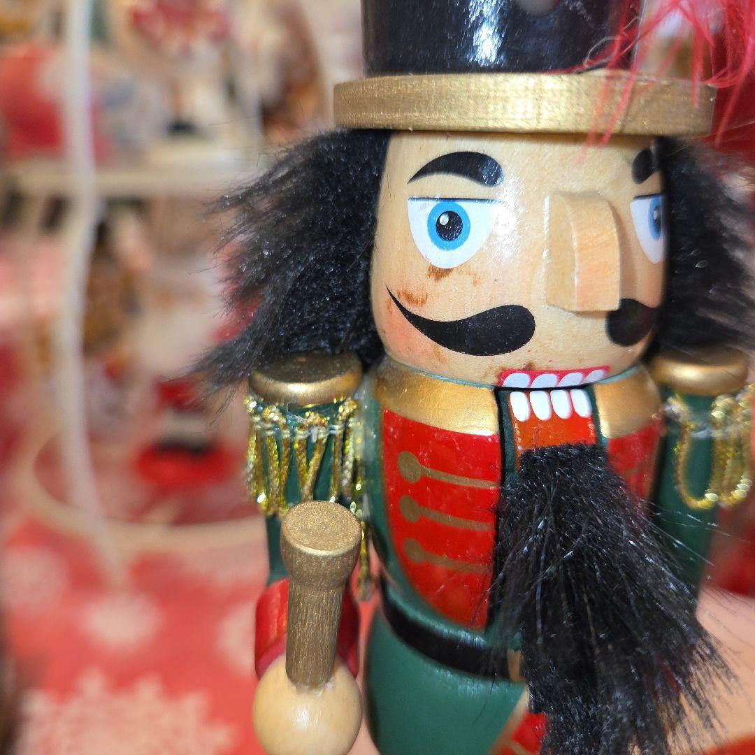 木製 くるみ割り人形 オルゴール