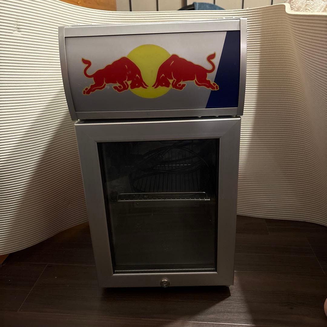 豆*様 【出品最終日のラスト値下げ】RedBull冷蔵庫 動作確認済 限定非売品