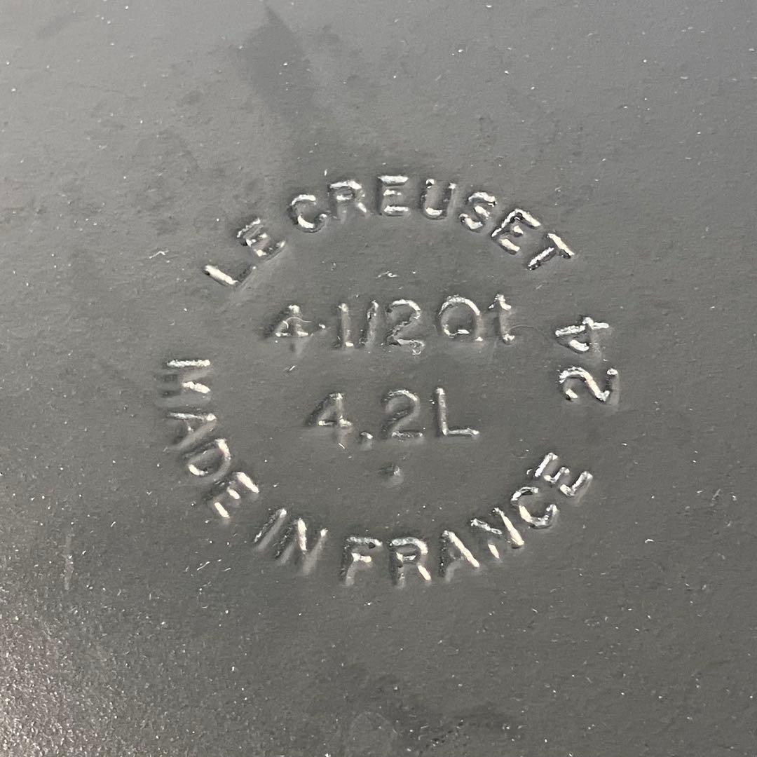 【LE CREUSET/ル・クルーゼ】ココット・ロンド 24㎝　マットブラック