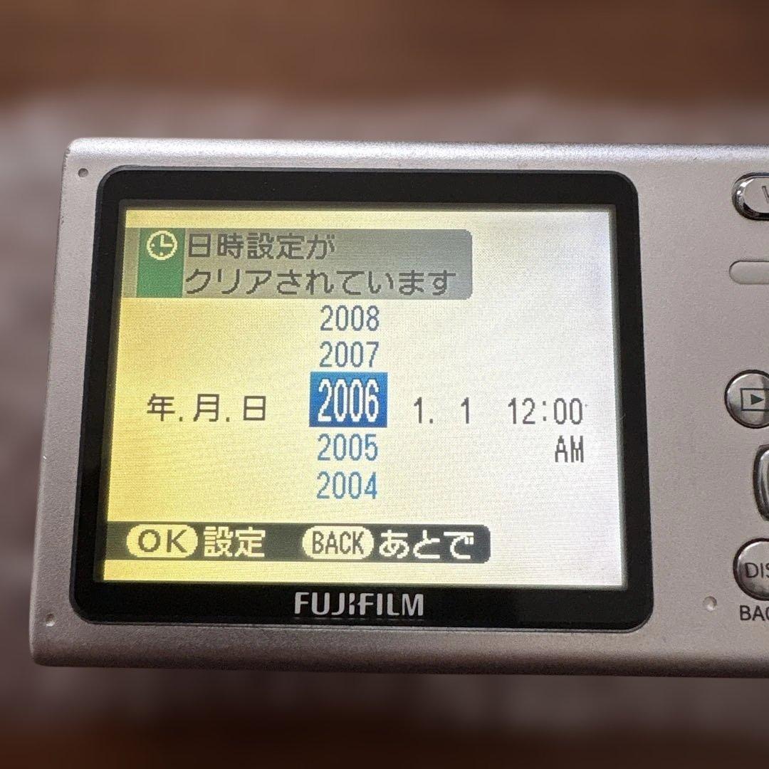 富士フィルム FINEPIX Z5 ベビーピンク デジカメ FUJIFILM