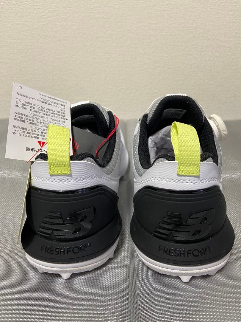 【新品タグ付】ニューバランス ゴルフシューズ UGS2500 23㎝