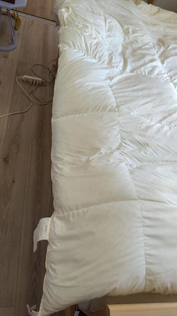 ニトリ　掛け布団　羽毛布団　ダブルサイズ　ホワイト