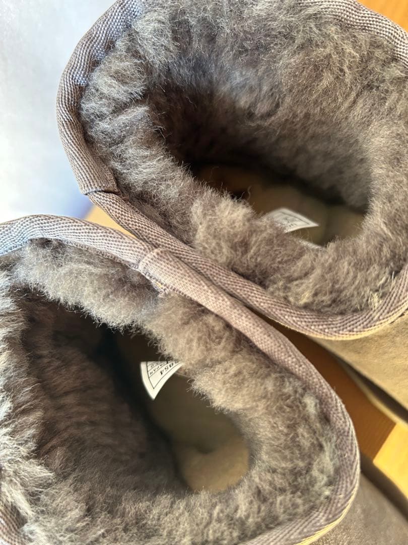 UGG ⭐︎クラシックミニ⭐︎グレー６サイズ23.0⭐︎ ムートンブーツ