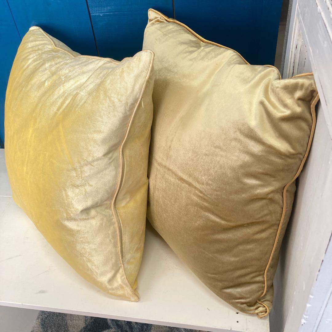 [2枚組]ローラアシュレイ ナイジェラクッション2枚　新品