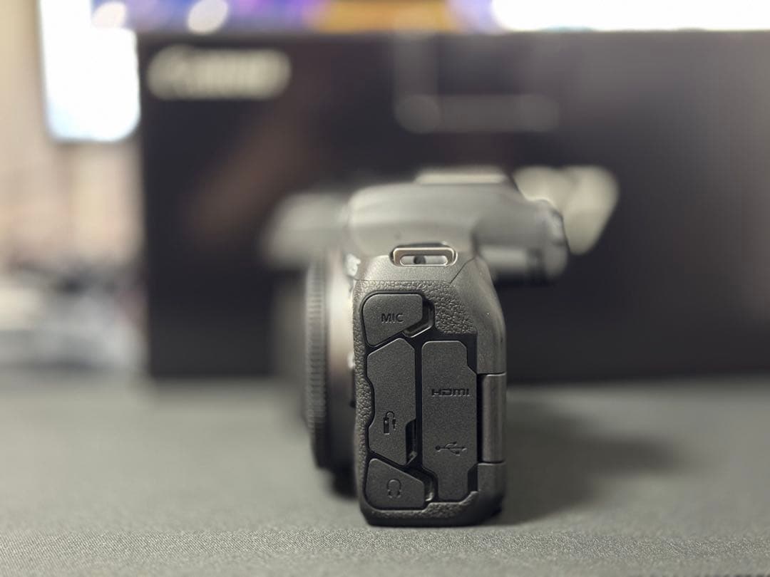 き*き様 Canon EOS R7 ミラーレス一眼カメラ