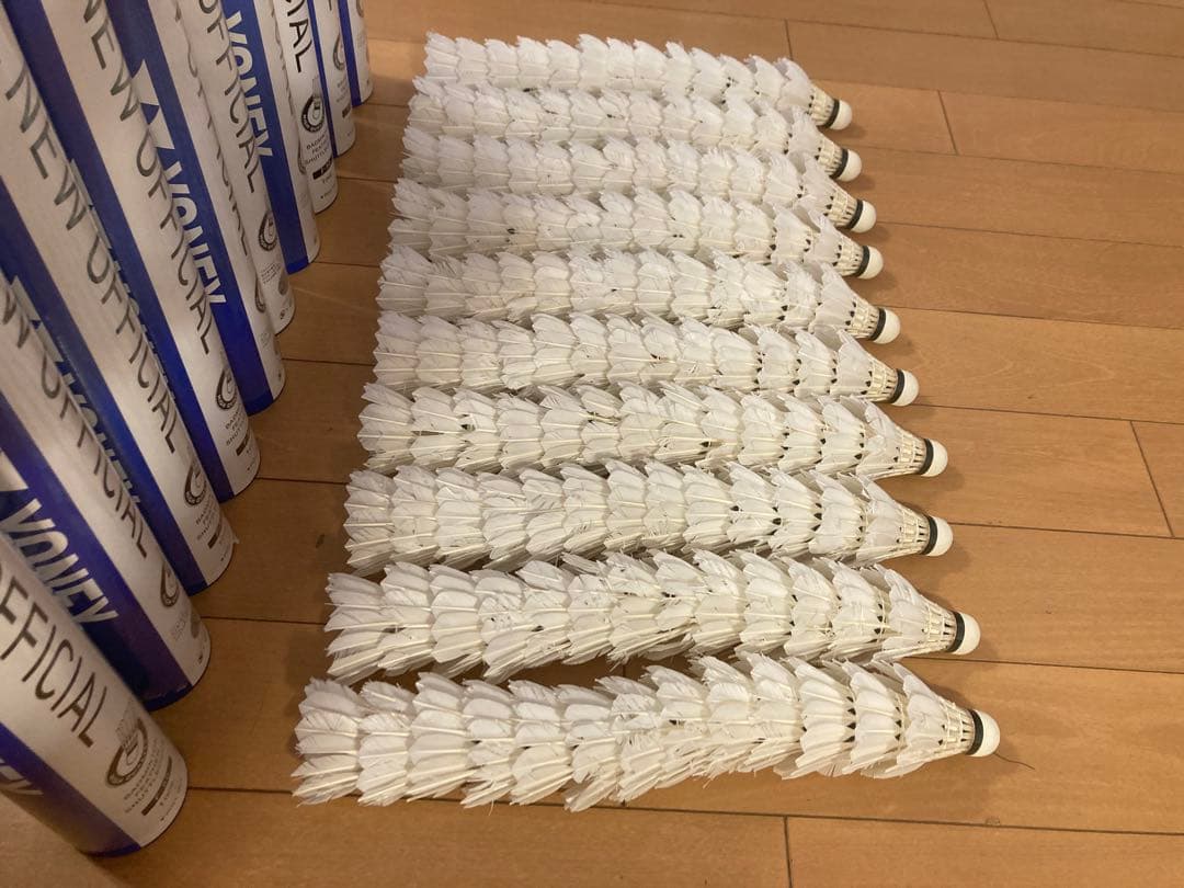 ニューオフィシャル・エアロセンサ700などノック用シャトル130個