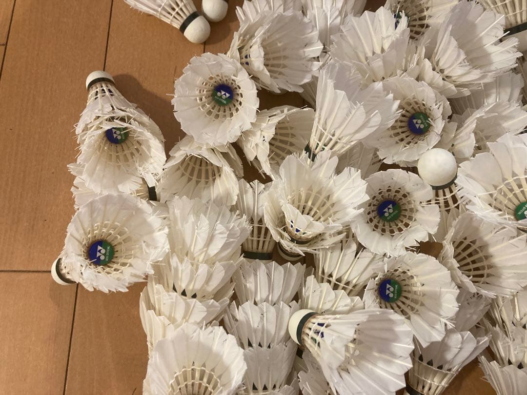 ニューオフィシャル・エアロセンサ700などノック用シャトル130個