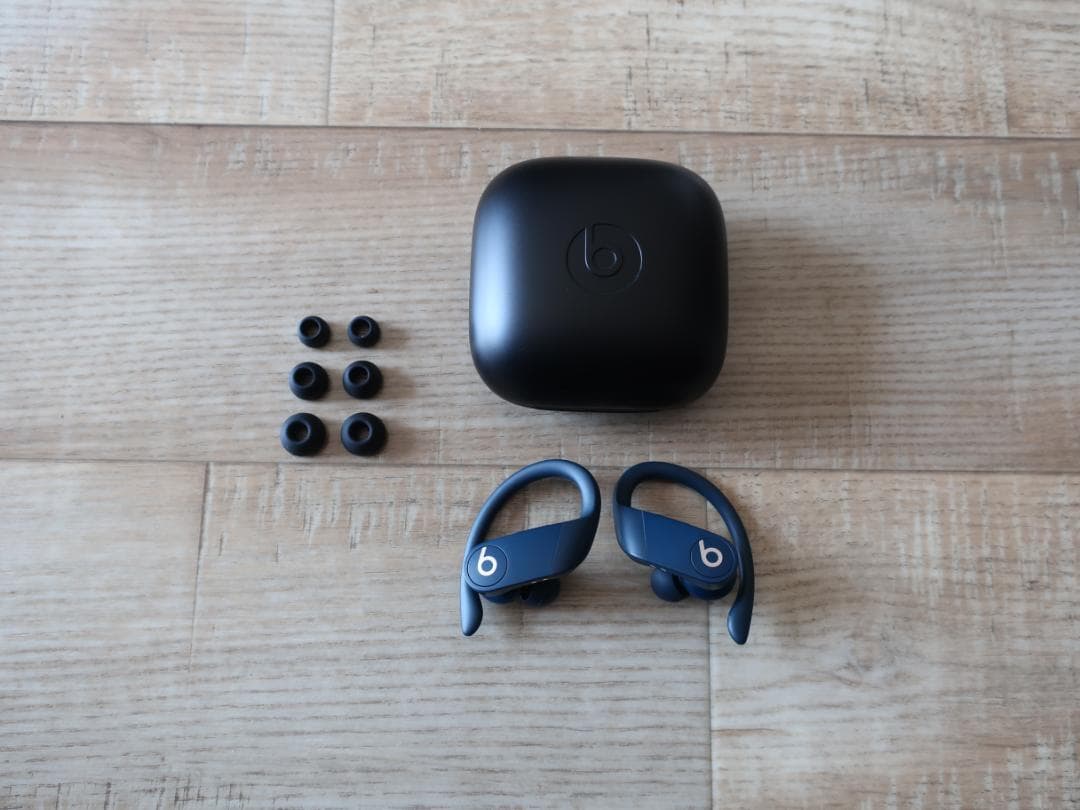 ★人気 美品 beats パワービーツプロ 高音質ワイヤレスイヤホン ネイビー