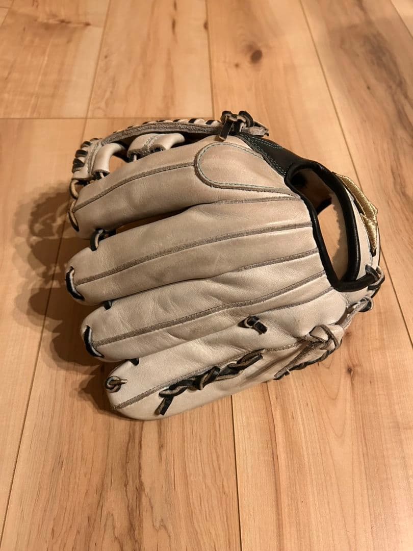 ミズノ 軟式内野手 　グローバルエリート　サイズ9　オーダー