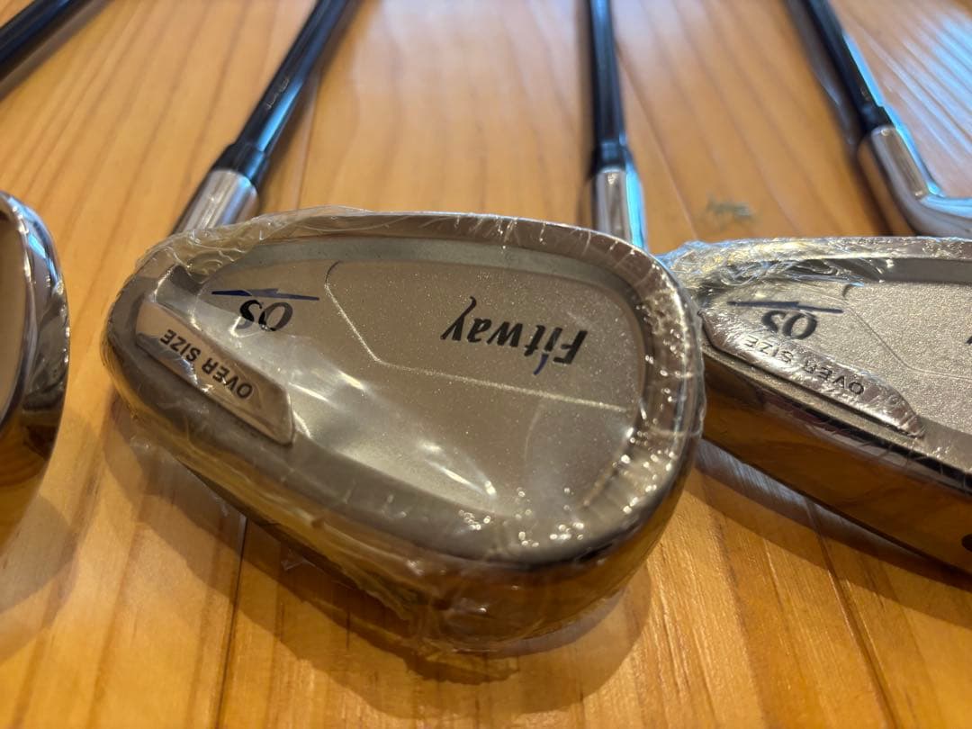 し*う様 Nike ゴルフバッグ・キャディバッグ 13本（2本は新品）　新品ボー