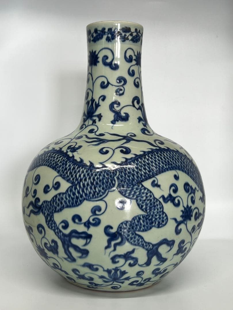 中国清時代　青花染付花瓶　重さ:4900g