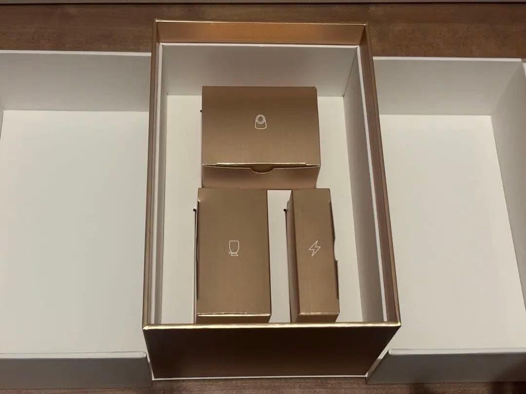 【美顔器　YAMAN】 フォトプラスシャイニーネオ