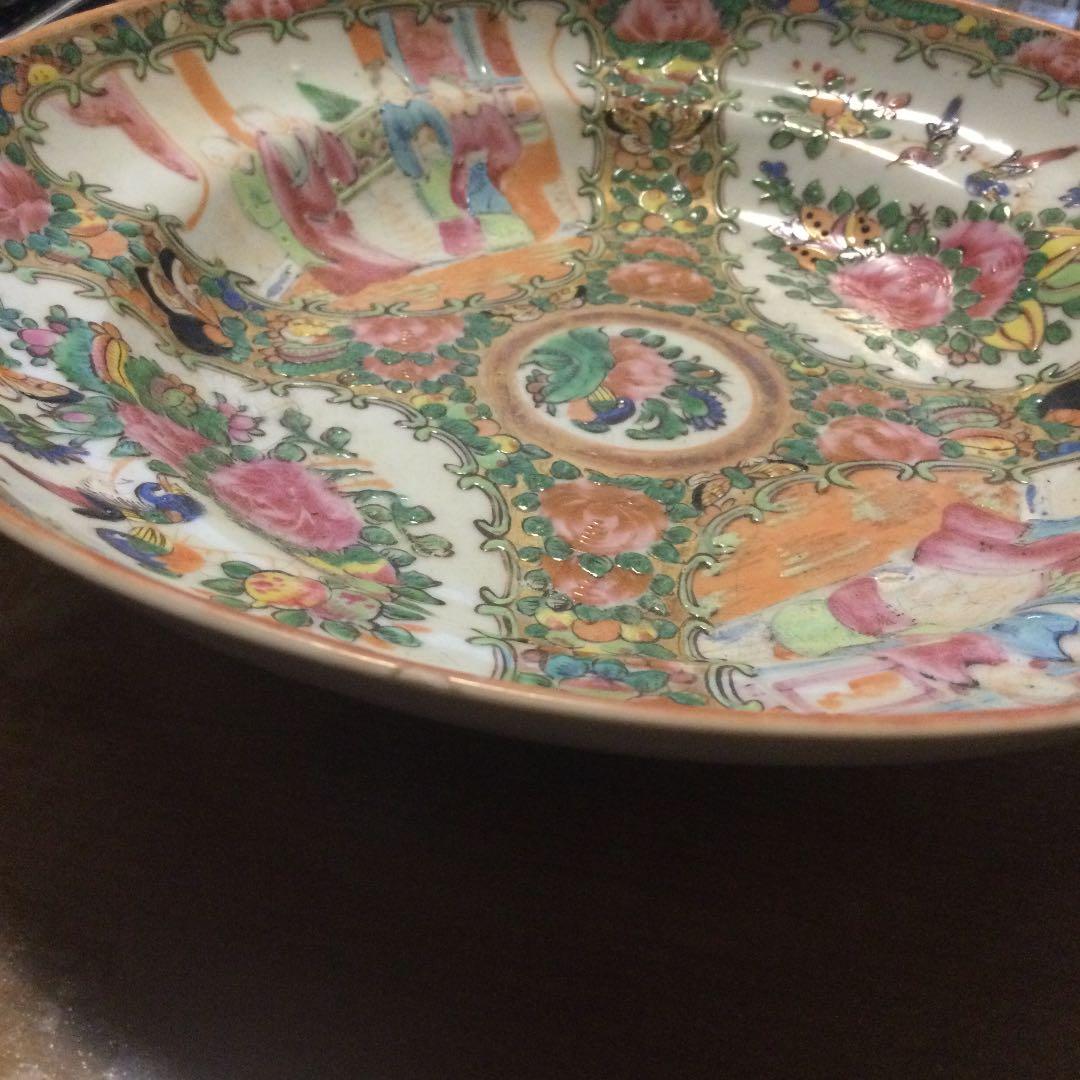 古い中国清朝の輸出広彩用皿