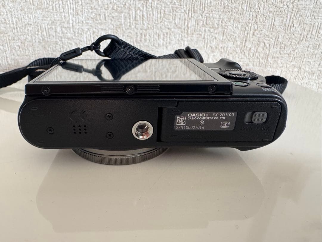 CASIO EX-ZR1100 デジタルカメラ⭕️ジャンク品⭕️