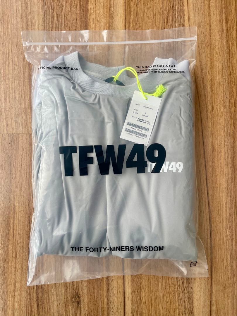 【新品/未使用】SサイズTFW49 トレーナ LGRxGR