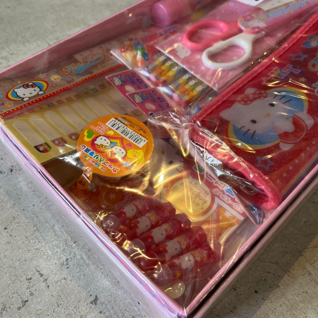 Sanrio　サンリオ　ハローキティ　お道具箱　レトロ　平成　小学校　文房具