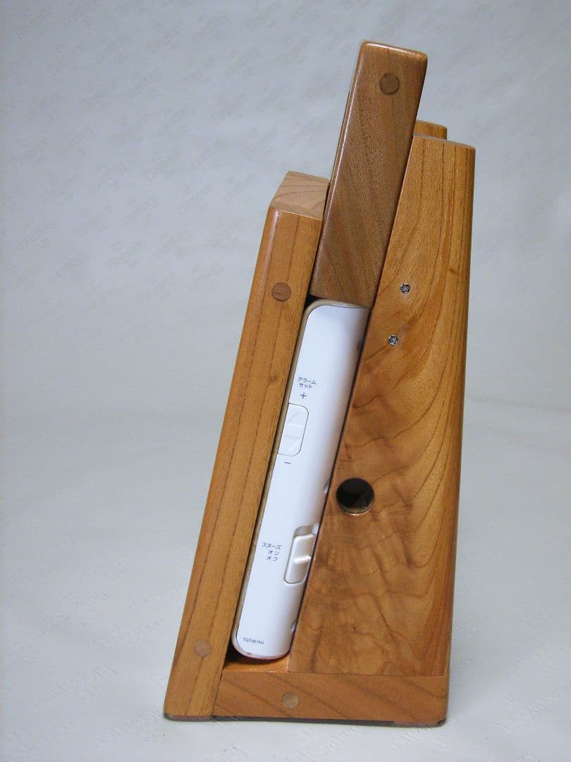 S012総欅板材ハンドル付き斜め型電波目覚まし時計（カシオTQT−351NJ使用