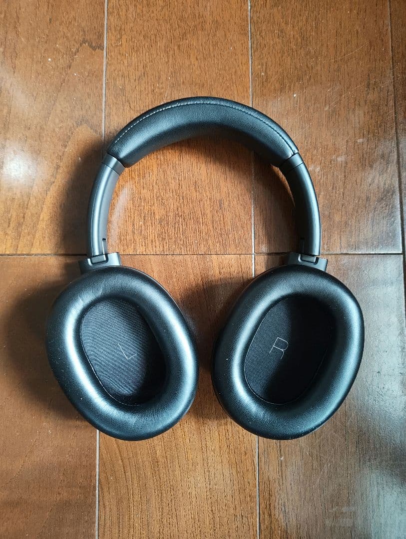 rikkun様【美品】JBL Tour One M3 ヘッドホン