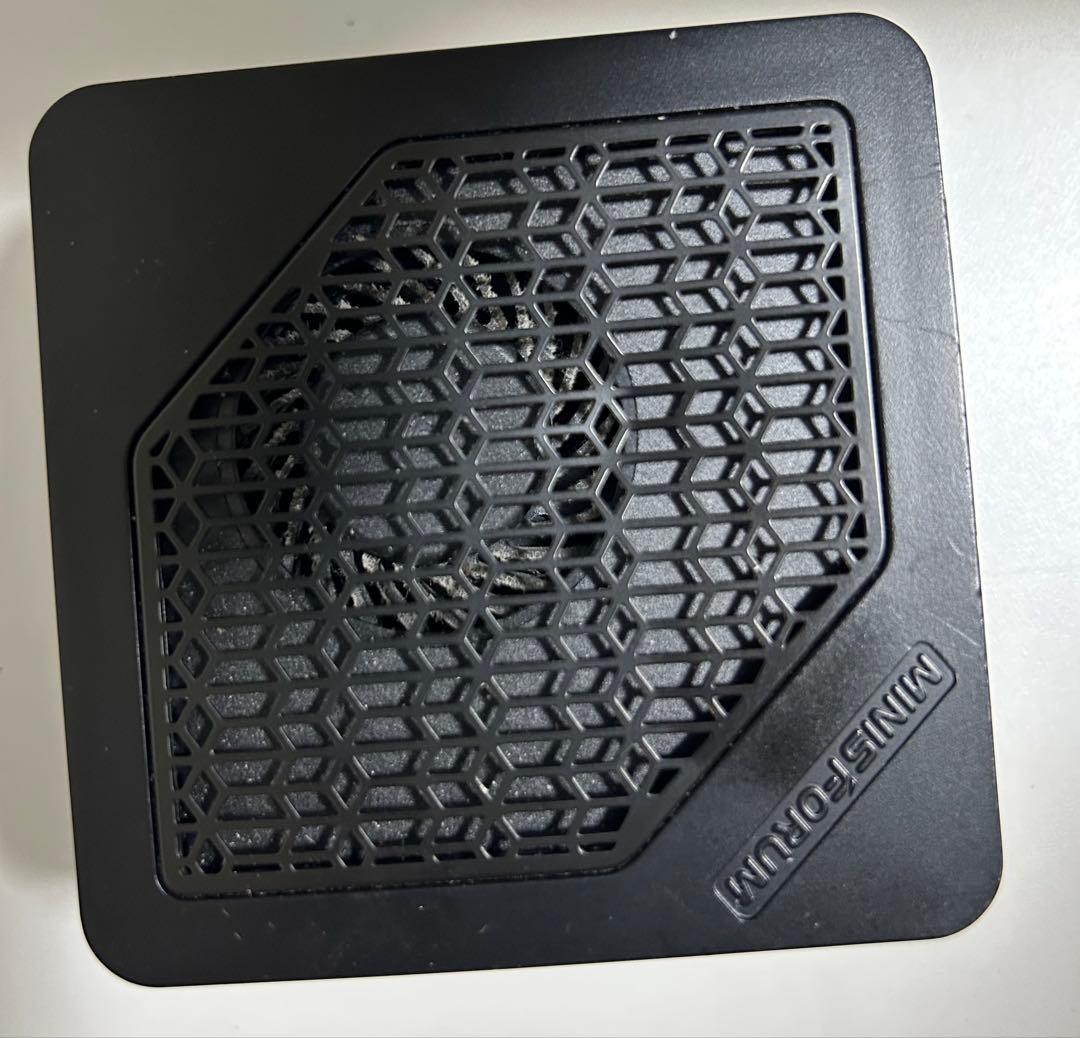 【ミニPC】MINISFORUM EM780