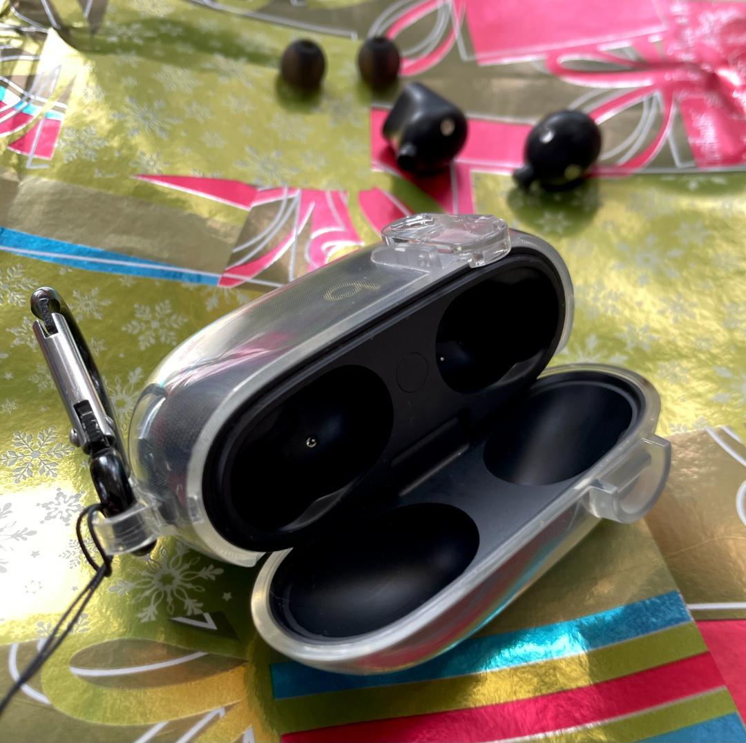 Beats Studio Buds＋黒 ・完動品・美品　オマケ→保護クリアケース