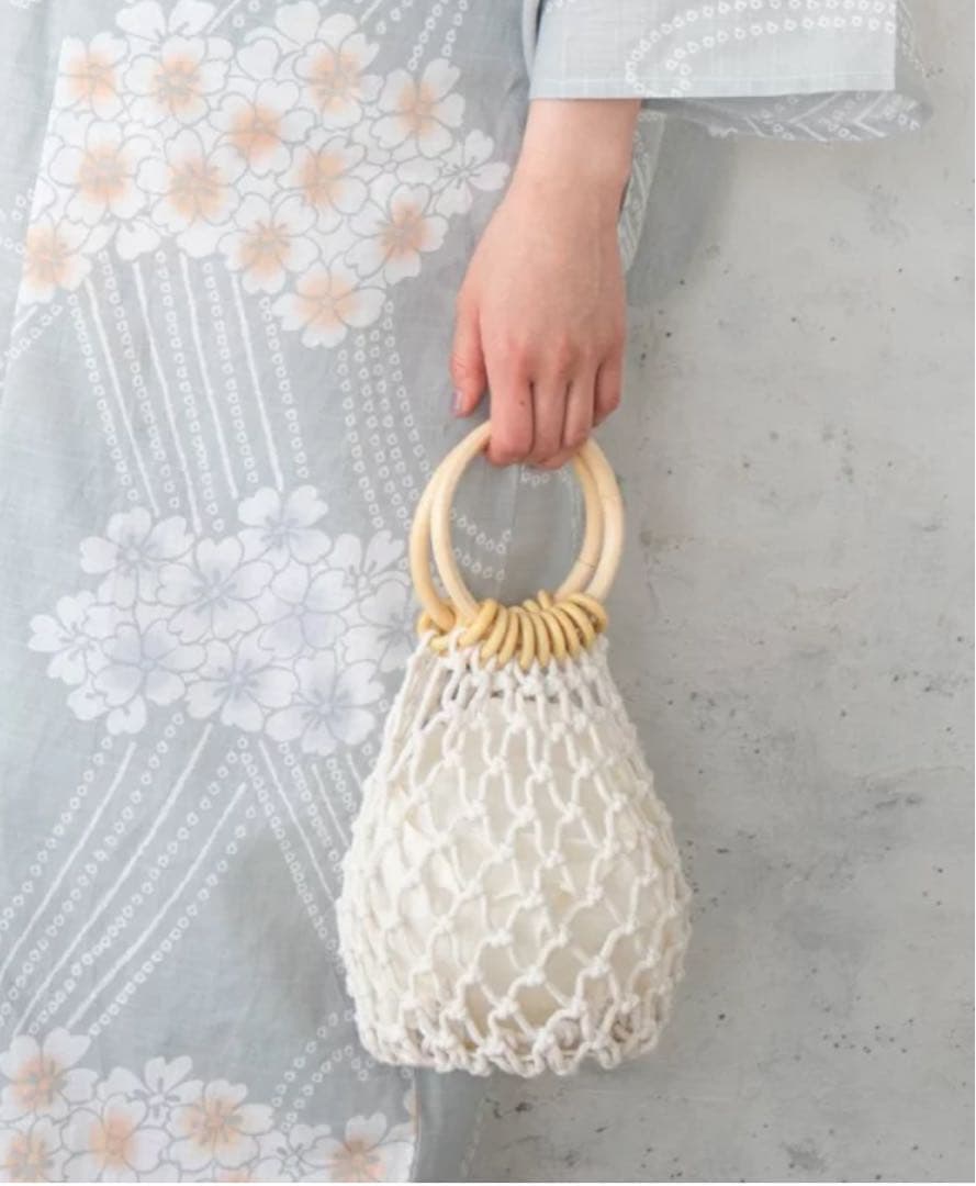 ゆかた館グレース　浴衣　サックスブルー系　帯、下駄、バンブーバック付き