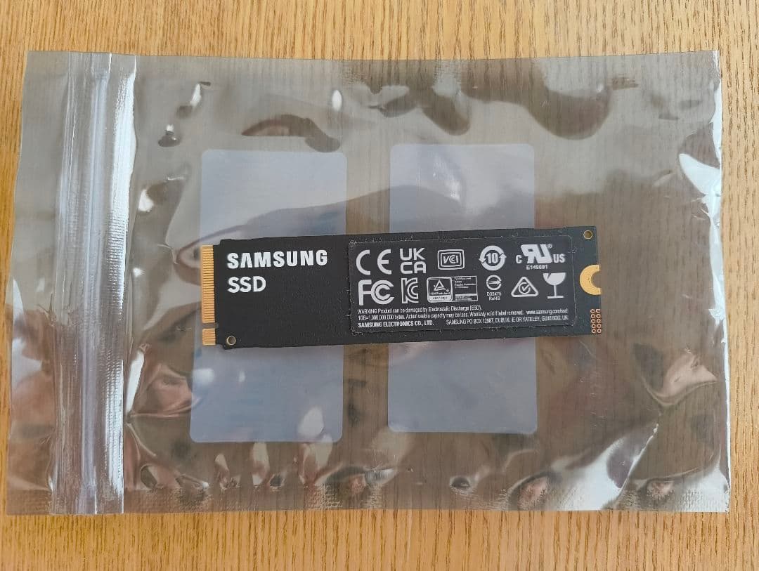 Samsung 990 PRO 1TB SSD + USB アダプター