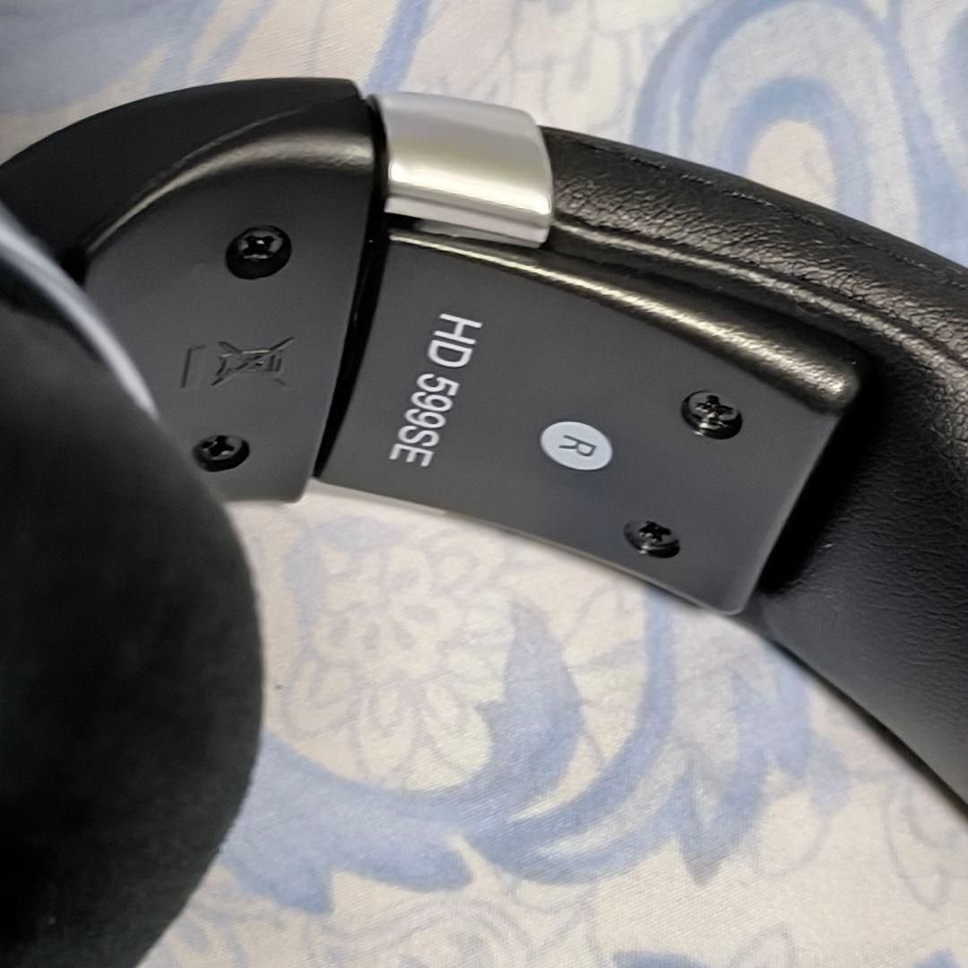 ゼンハイザー Sennheiserヘッドホン有線 HD 599 SE ブラック