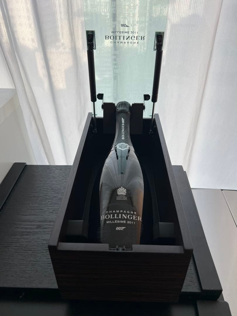Bollinger 007 リミテッドエディション 2011