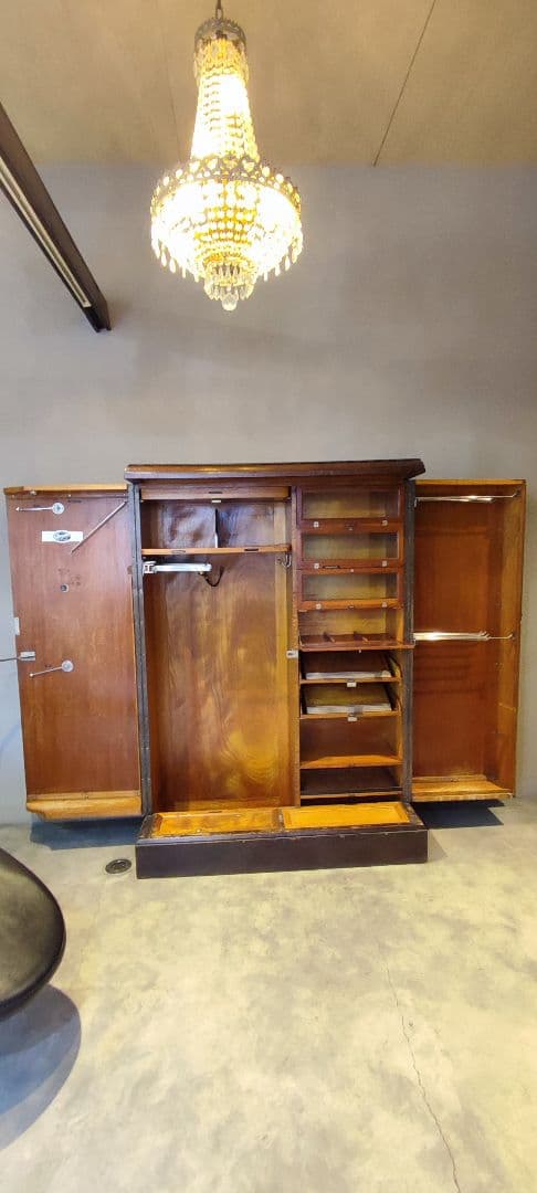 アンティーク キャビネット