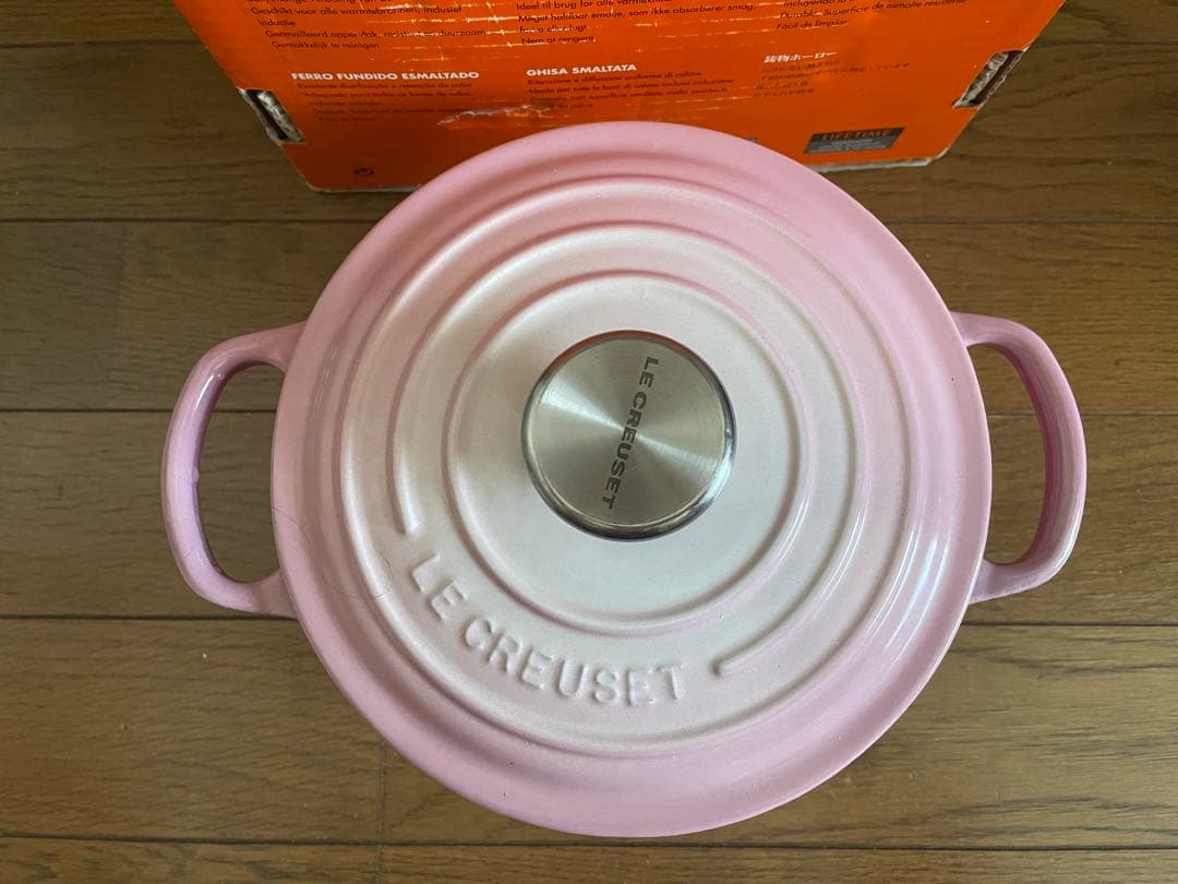 LE CREUSETブーケピンクココットロンド18cm