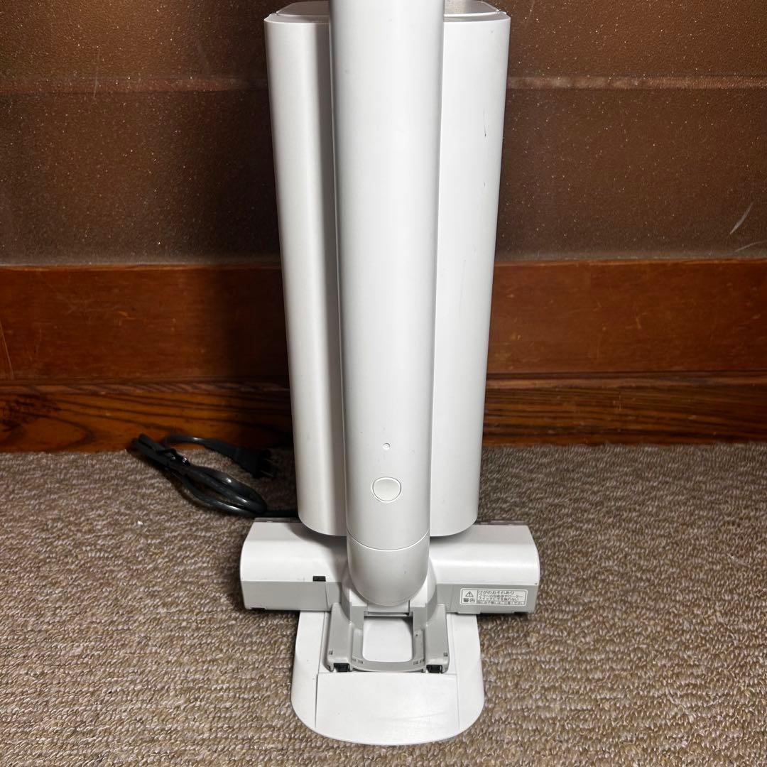 【2022年製・良品】Panasonic MC-NS10K コードレス掃除機