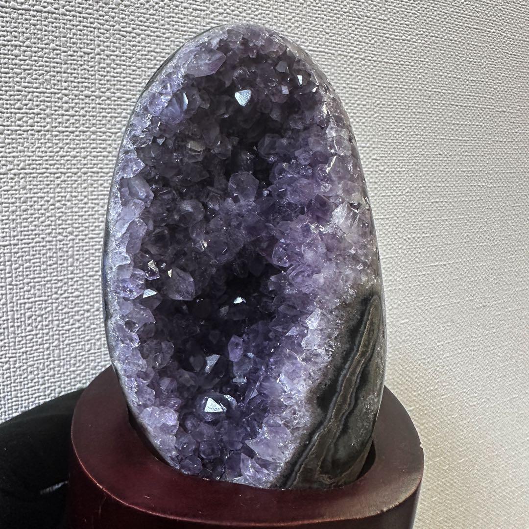 濃紫の煌めきウルグアイ産☆キラキラ☆アメジストクラスターパワーストーンA1108