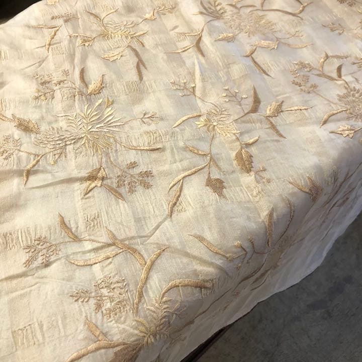 希少 anke drechsel アンケ ドレッチェル シルク刺繍 クロス